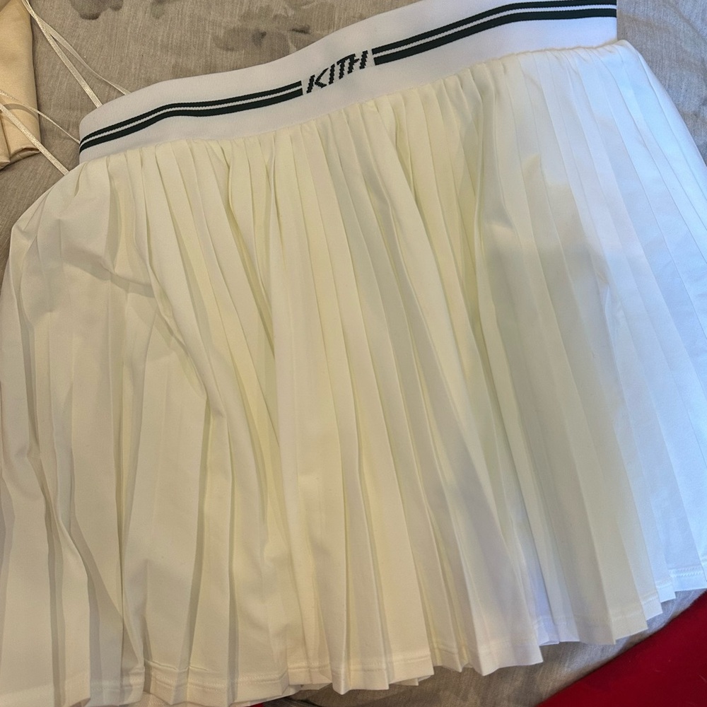 NWT kith Amara skirt size medium
